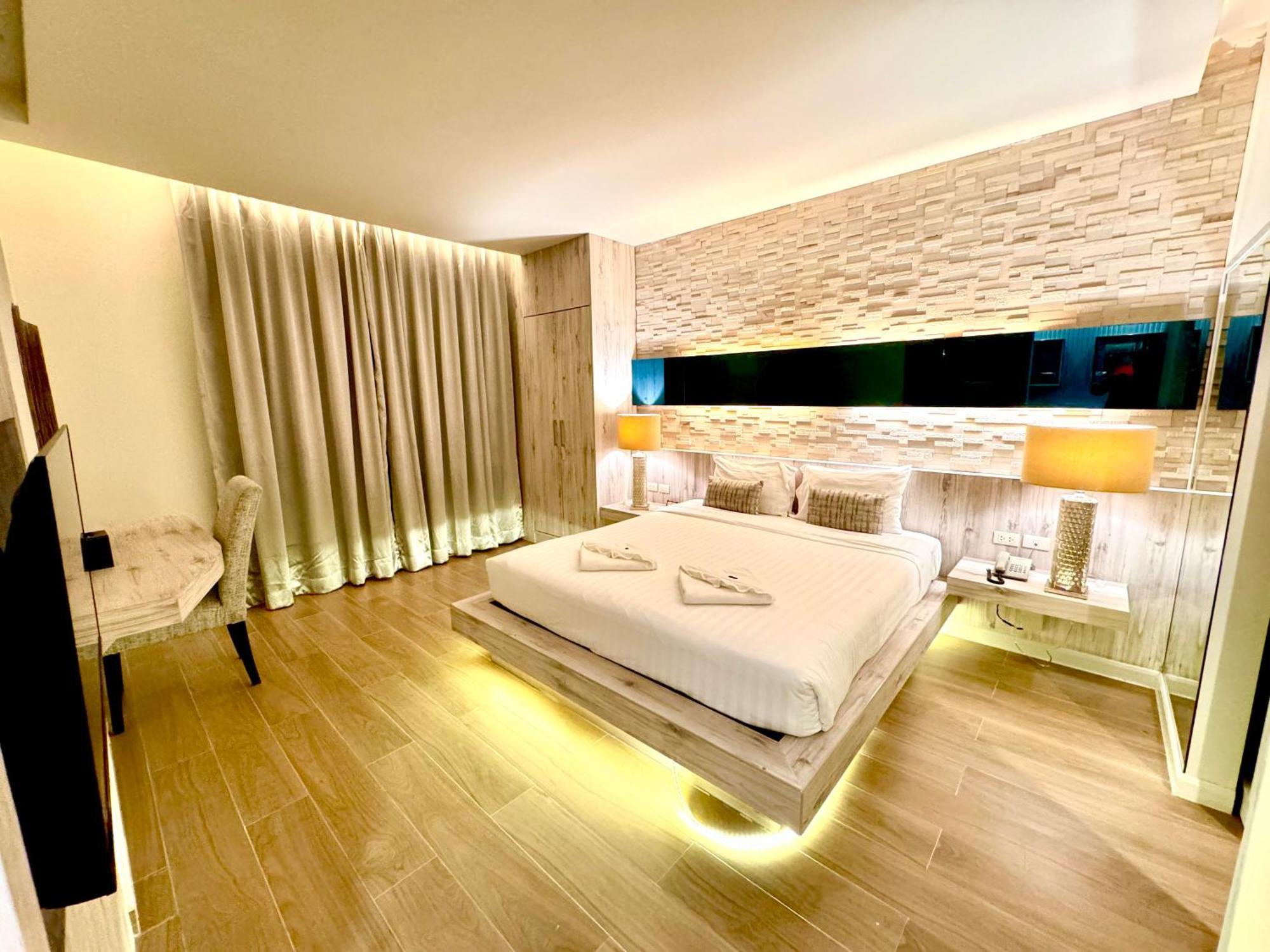 De Coze Hotel Patong Екстер'єр фото
